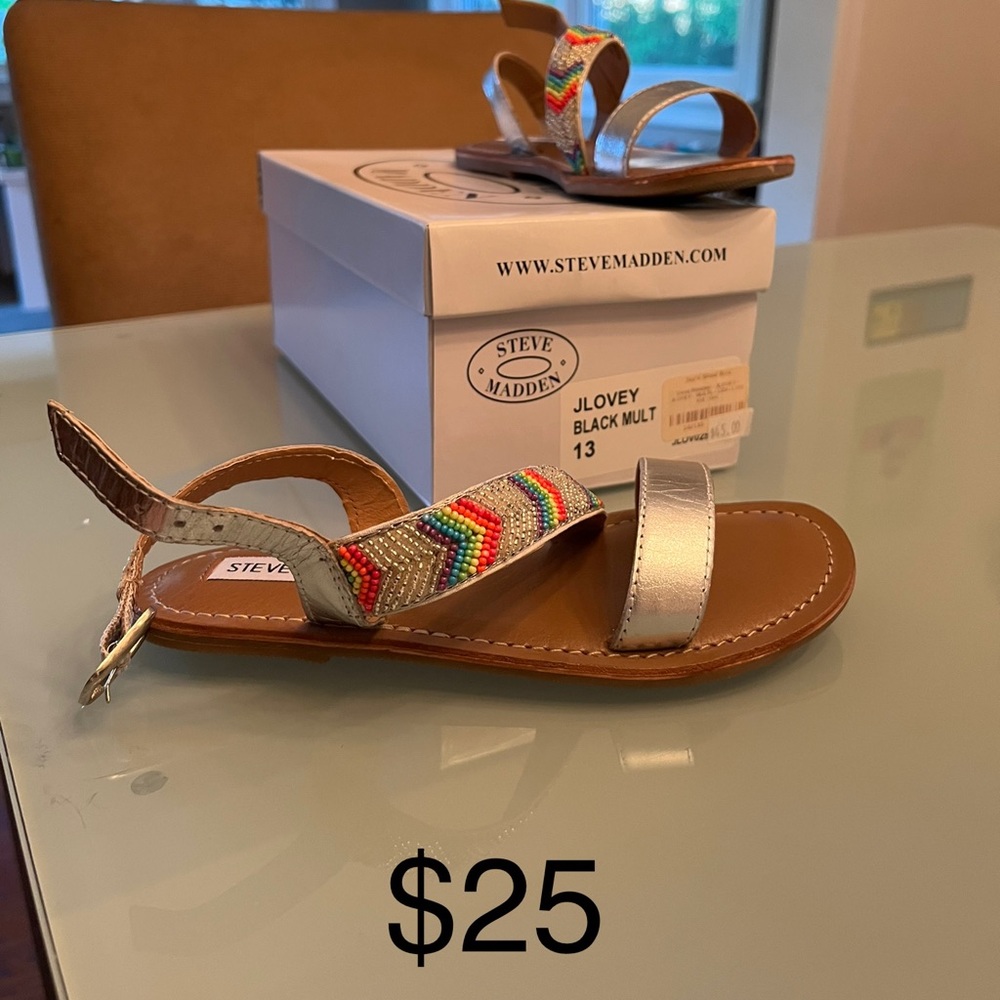 Steve Madden sandal